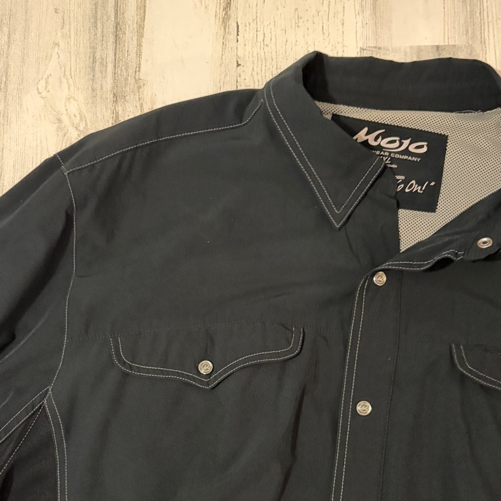 Mojo Black Button Down Size XXL - Picture 3 of 10